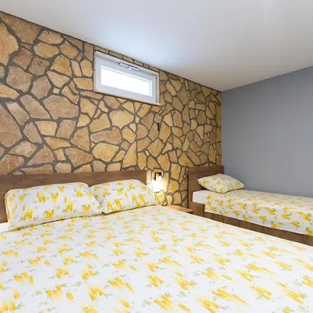 Holiday House Tor * Krusevo (Zadar)